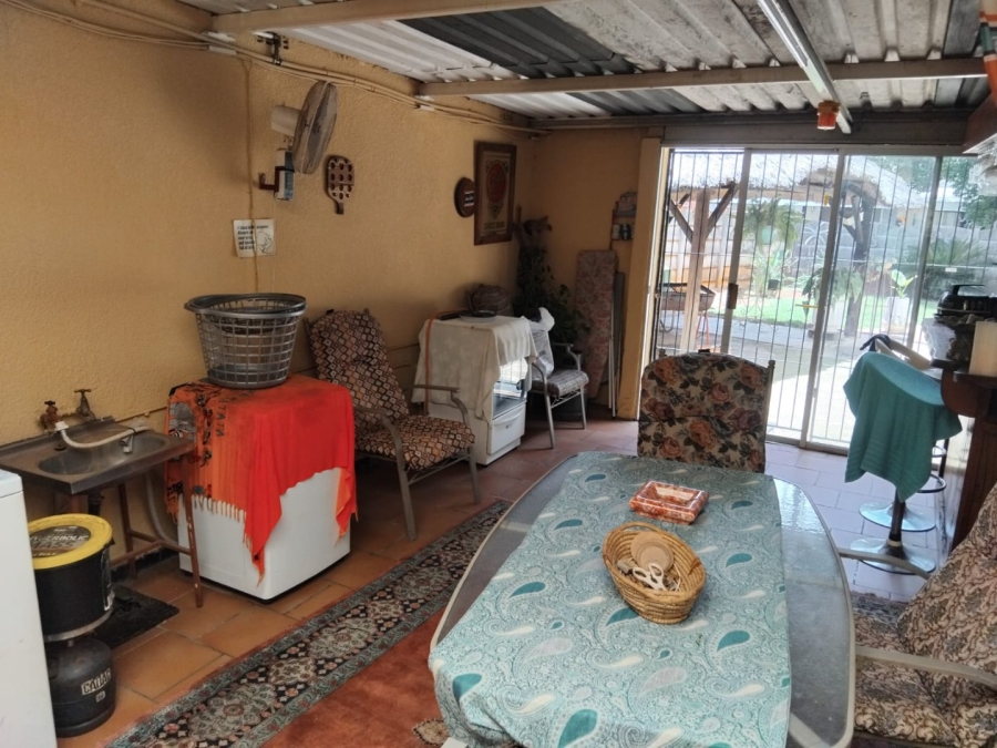 4 Bedroom Property for Sale in Stilfontein Ext 4 North West